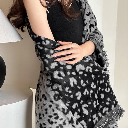 自然醒貂绒毛毯都市系列高级感毛毯轻奢卧室沙发盖毯秋冬保暖办公午睡加厚毯子MT 商品图13