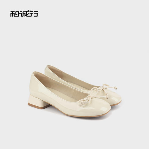 和诚行 2024秋冬新款漆皮蝴蝶结温柔气质女鞋低跟浅口单鞋0010829 商品图0