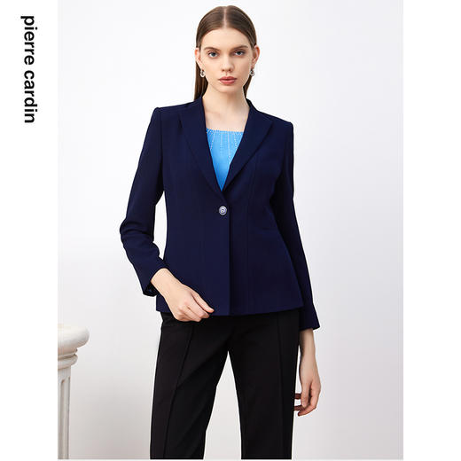 皮尔卡丹女装时尚干练简约修身通勤一粒扣西服P3397U3981N2
 商品图1