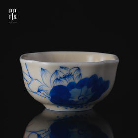 问鼎器度汝窑鹅黄青花菱式方杯（牵牛）菱式方杯（南瓜图）（缺货）菱式方杯（山水）（缺货）菱式方杯（鱼戏青莲）（缺货）菱式方杯（鱼藻纹）（缺货）