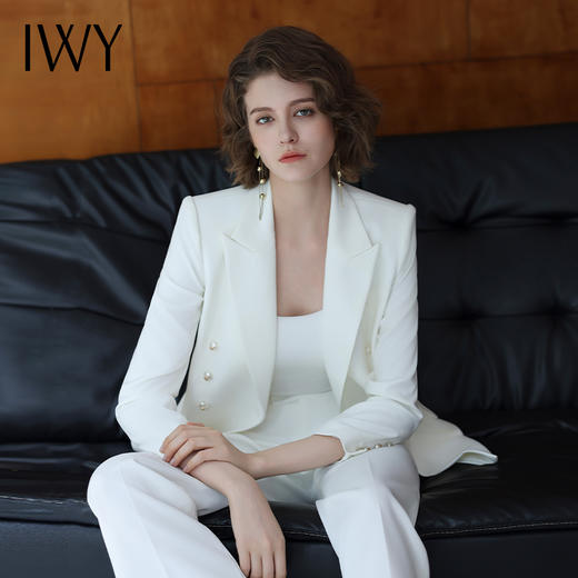 IWY/白色时尚高级设计感职业装播音艺考主持人两件套通勤干练套装C14260+P34225 商品图0