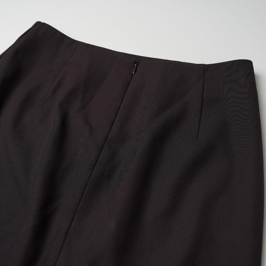 ROMI STUDIO “率性从容” 羊毛混纺肤感后开叉直身H型半裙431X3086 商品图3