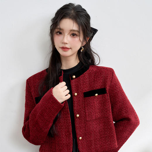 西遇法式千金洋气红色套装女早春赫本风黑色长裙小香风两件套M0043161/V0044180 商品图2