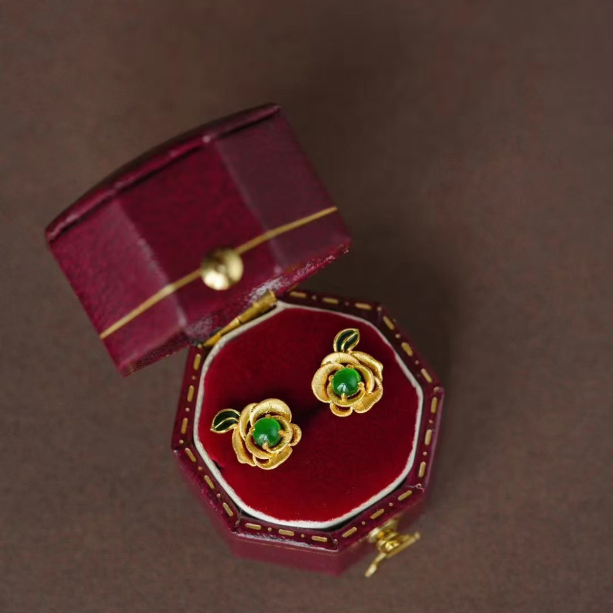 龢盒原创 玫瑰的故事 18k翡翠珐琅耳钉