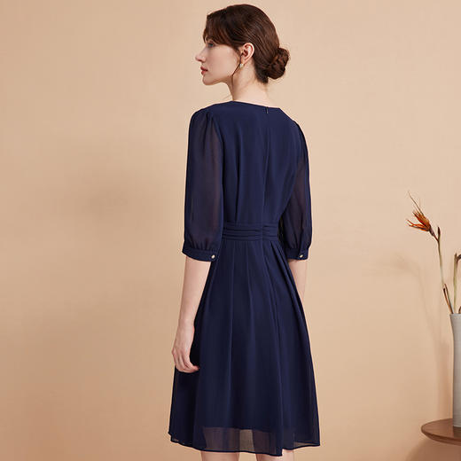 EITIE爱特爱秋季新款薄纱透视五分袖百褶通勤A字裙摆连衣裙7507241 商品图4