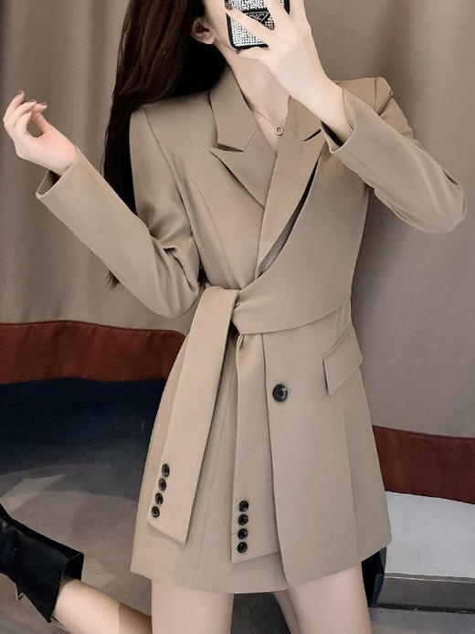 秋季【长袖连衣裙】春秋法式气质高级感设计感 双排扣百褶西装裙子 商品图0