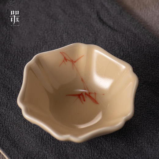 问鼎器度汝窑鹅黄青花葵盏杯（竹鸟）（松下棋谈）（缺货）（鱼戏青莲）（缺货） 商品图4