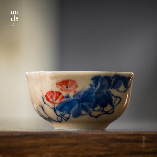 问鼎器度汝窑鹅黄青花菱式方杯（牵牛）菱式方杯（南瓜图）（缺货）菱式方杯（山水）（缺货）菱式方杯（鱼戏青莲）（缺货）菱式方杯（鱼藻纹）（缺货） 商品图4