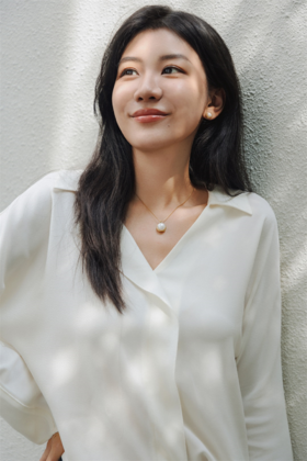 像行走的小反光板一样~