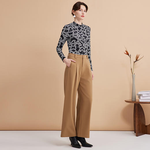 EITIE爱特爱秋季新款修身显瘦百搭印花小上衣7513215 商品图6