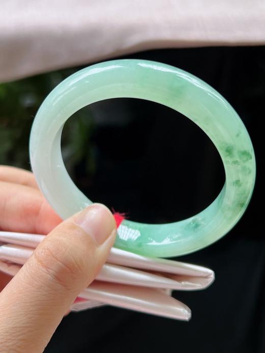 53圈口翡翠手镯 商品图0