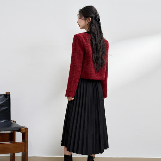 西遇法式千金洋气红色套装女早春赫本风黑色长裙小香风两件套M0043161/V0044180 商品图4