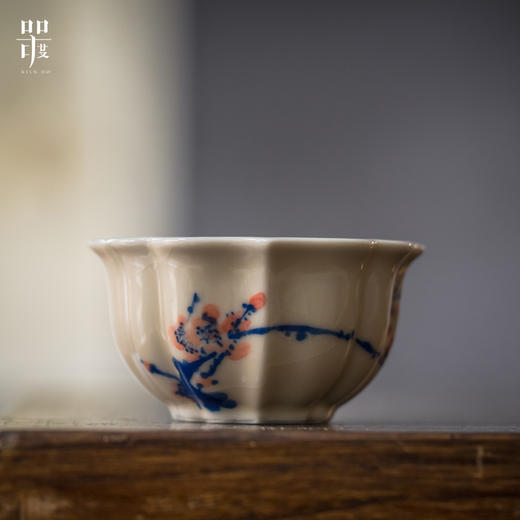 问鼎器度汝窑鹅黄青花宝相杯（梅）（兰）（竹）（菊）（山茶） 商品图2