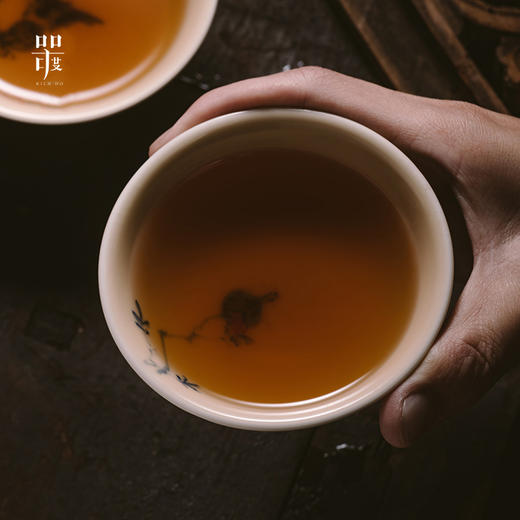 问鼎器度汝窑鹅黄青花天香杯（石榴鸟）（鱼戏荷花）（缺货） 商品图1