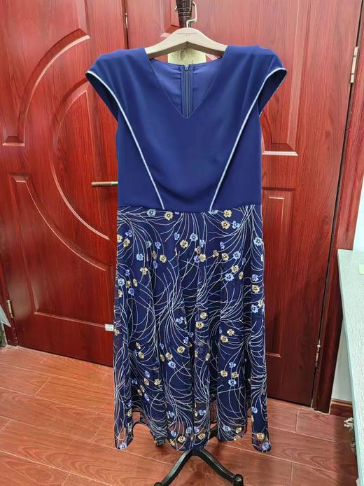 黛蓝色连衣裙HJ2S61 商品图0