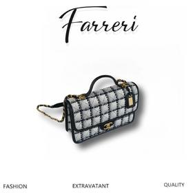 香奶奶 k 长款  黑白格花呢邮差豆腐包