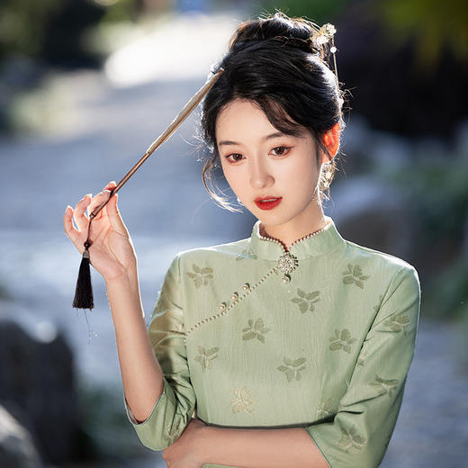 2024年秋冬新款气质改良七分袖年轻气质小个子短款旗袍MLS6937 商品图3