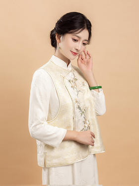 荷言HEYEN 荻花秋色 织金宋锦丝毛拼接琵琶襟刺绣新中式一字扣马甲高级定制