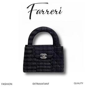 香奶奶 24a kelly牛仔黑灰，单根链条可调节，锁扣闭合，内置拉链暗袋