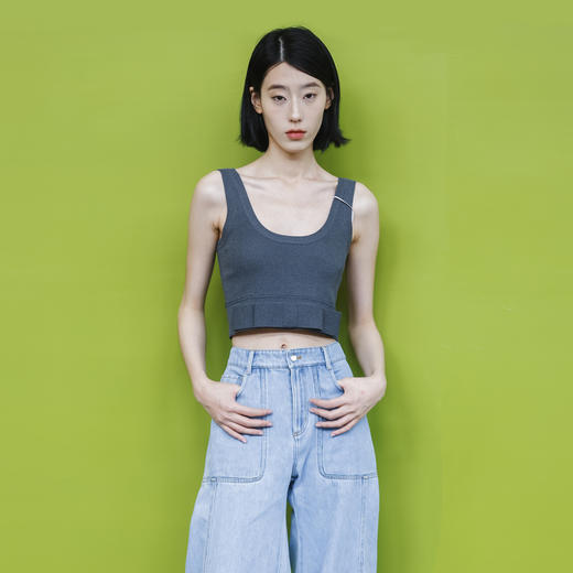 lost in echo2024夏季新款休闲蝴蝶结大圆领短款修身吊带背心女 商品图4