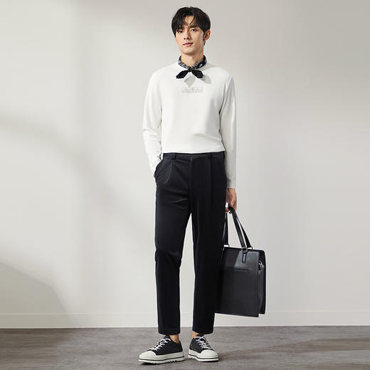 柒牌男装九分裤男锥形休闲裤2024秋冬新款时尚百搭黑色丝绒萝卜裤	127H72460 商品图3