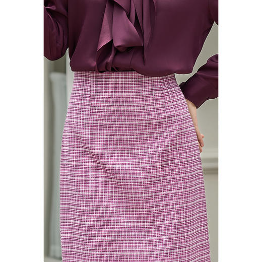 剩L 米思阳2026春季新款知性高级轻奢细格纹开叉修身半身裙品牌女装3699 商品图4