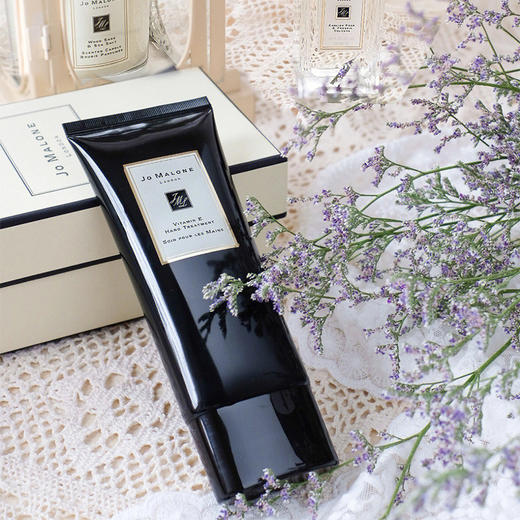 Jo Malone London祖马龙帕丁顿熊三件套蓝风铃身体乳/沐浴露250ml+蓝风铃香水30ml+ve护手霜100ml 【香港直邮】 商品图10