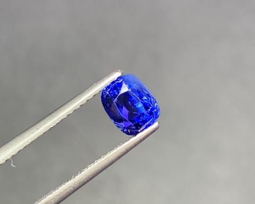 1.54克拉蓝宝石裸石 商品图3