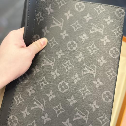 LV PochetteVoyage中号手袋 商品图9