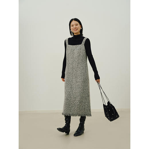 HeyDress法式流苏连衣裙女秋季收腰显瘦设计感直筒毛呢背带裙子 商品图3