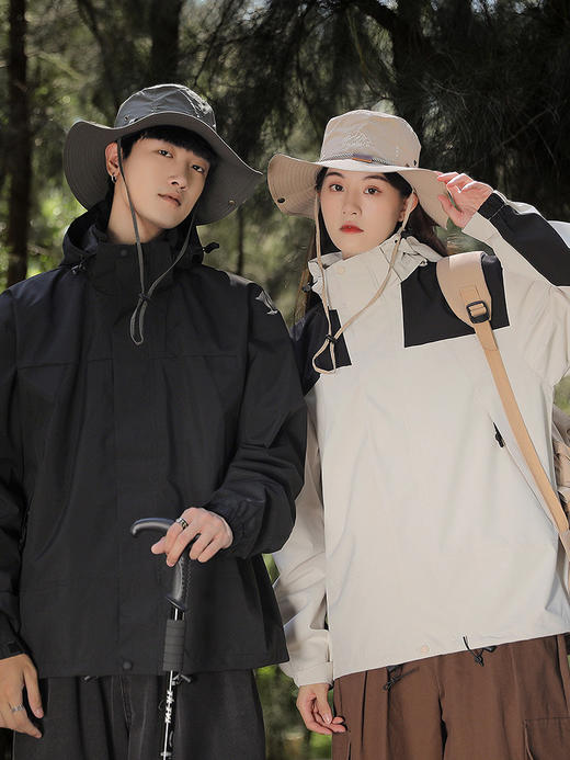 【爆款】冲锋衣情侣外套春秋季新款韩版休闲户外登山运动服男女夹克上衣潮 商品图4