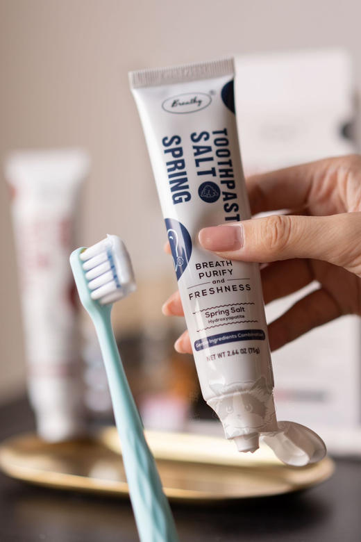 🔥28.9到手4支再赠4支牙刷 美国原装进口【Breathy布雷希双盐精华牙膏】   🏆约翰斯·霍普金斯大学医学院联合研发 🏆蕞严苛美国牙医协会功效认证 商品图4