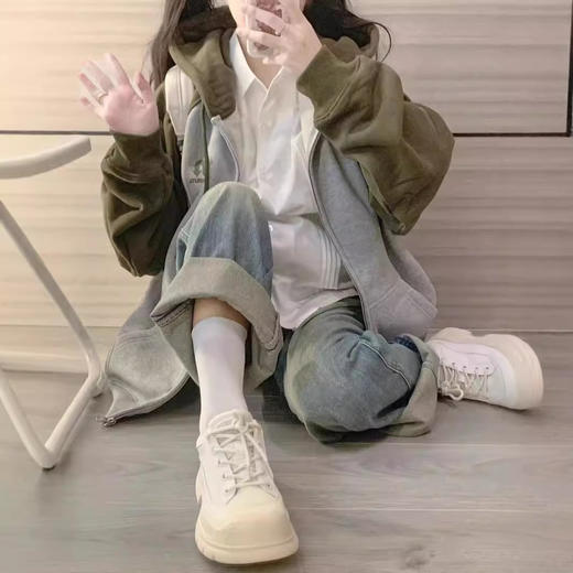 秋冬季【情侣拉链开衫外套】杏灰色拼接插肩袖连帽卫衣外套女外穿 商品图1