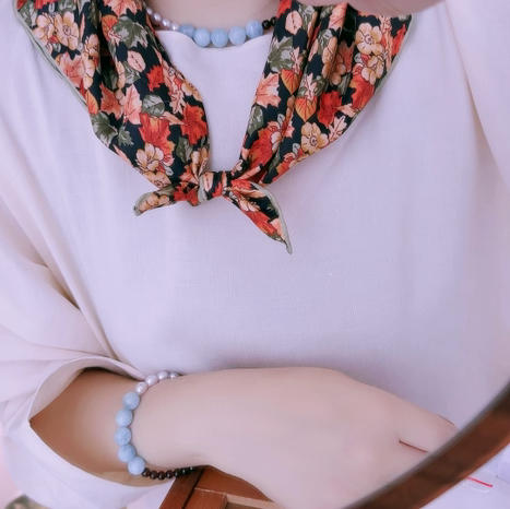 甄珠贝 天然宝石项链 很有风格的一款 海蓝宝+绿草莓晶+石榴石+天然珍珠 商品图11