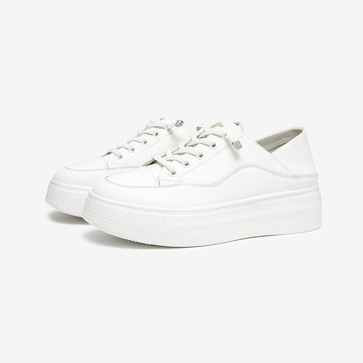 千百度厚底小白鞋秋季时尚休闲鞋增高板鞋女两穿运动鞋A24417704 商品图1