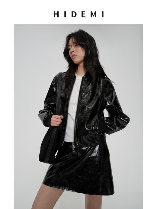 HIDEMI 进口激光涂层裂纹感羊皮极简棒球领拼接拉链短款外套皮衣大衣套装 外套/半裙 商品图4