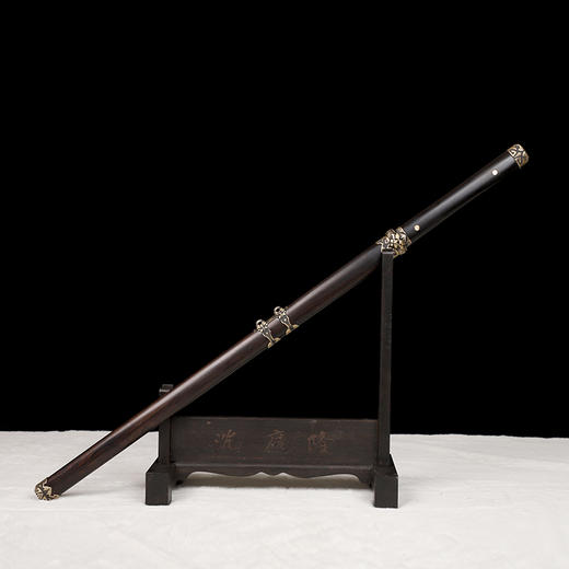 虎啸唐刀 唐横刀剑 龙泉沈广隆宝剑 传统刀剑  手工刀剑 花纹钢 未开刃 商品图6