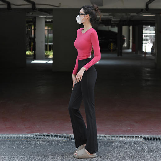 Beemen固定杯运动上衣女外穿健身紧身短款瑜伽服长袖秋 商品图2