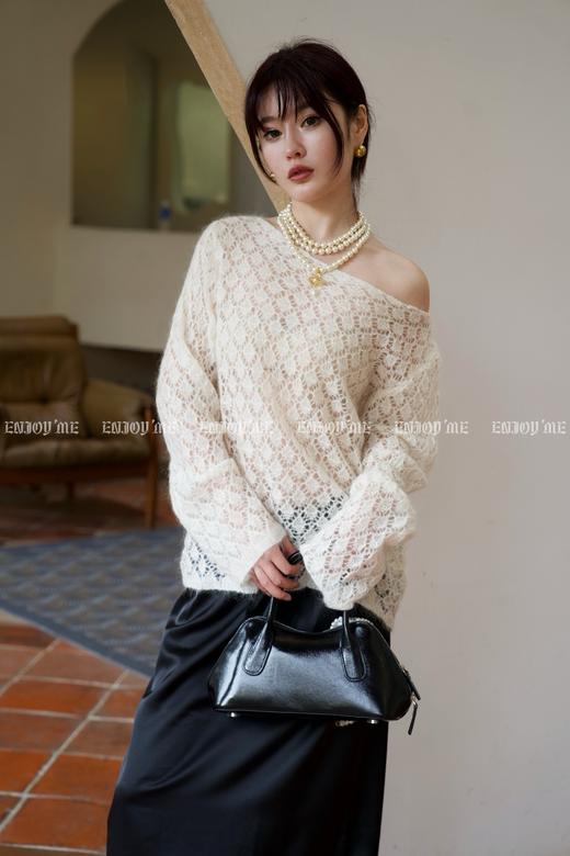 【门店同款】ENJOY秋季时光回廊甜美镂空针织上衣 159151564 商品图0