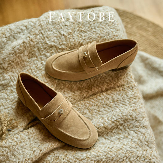 faytobe 「花褶」爱心饰扣绒面乐福鞋复古爱心软底胎牛猄单鞋 商品图2