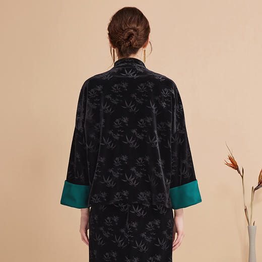 EITIE爱特爱秋季新款时尚复古新中式暗纹撞色拼接外套C2403410 商品图6