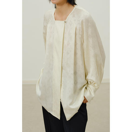 HeyDress新中式衬衫女秋季宽松显瘦设计感衬衣灯笼袖方领气质上衣 商品图2