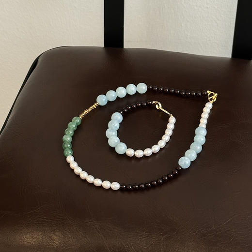 甄珠贝 天然宝石项链 很有风格的一款 海蓝宝+绿草莓晶+石榴石+天然珍珠 商品图6