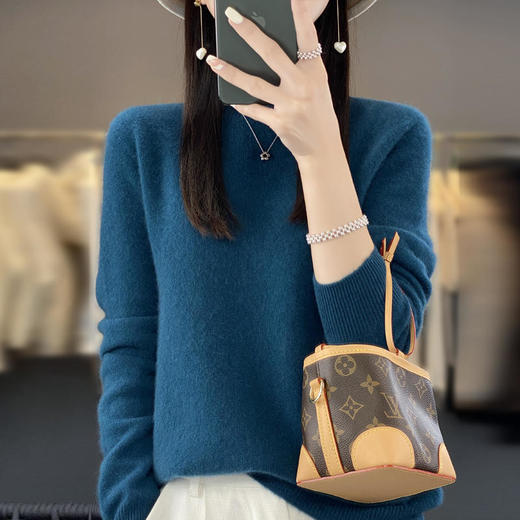 BANHUI板绘-XK836一线成衣圆领羊毛衫 | 柔软舒适 吸湿透气  滑糯顺垂 简约时尚 商品图6