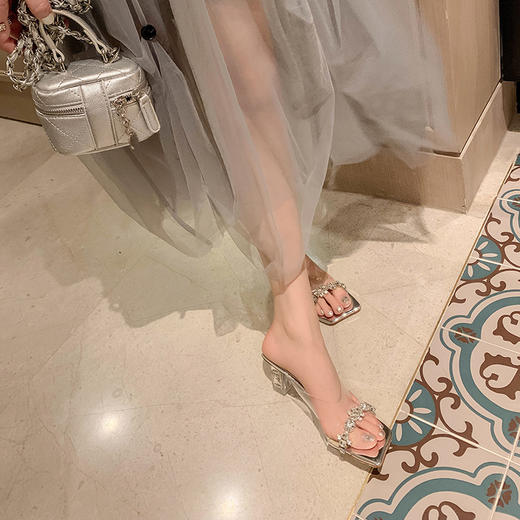 YLY&W0092INS 巨美自留！bing透明水钻银色仙女凉拖鞋外穿时尚水晶高跟凉鞋 商品图3