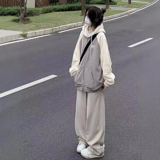 秋冬季【情侣拉链开衫外套】杏灰色拼接插肩袖连帽卫衣外套女外穿 商品图2