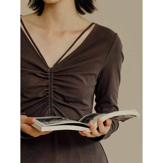 HeyDress法式针织连衣裙女秋季优雅芭蕾舞风V领系带收腰长袖裙子 商品图2