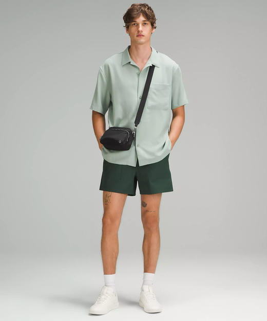 Lulu Everywhere 斜挎包多口袋相机包 商品图6