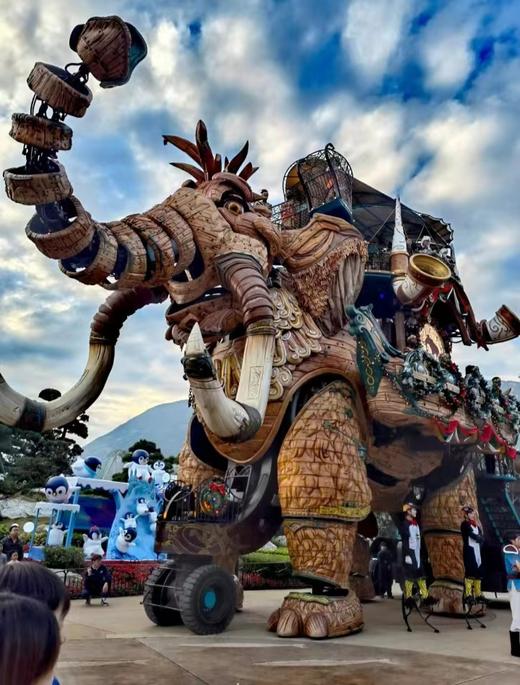 【珠海长隆臻享导览私家团】全天向导陪玩不限时+私人专属旅拍+快速通手环18项快趣达|管家式一对一服务|园区消费8折+官方酒店优惠代订+配童车（不含长隆门票） 商品图2