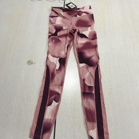 瑕疵UNDER ARMOUR女士运动裤